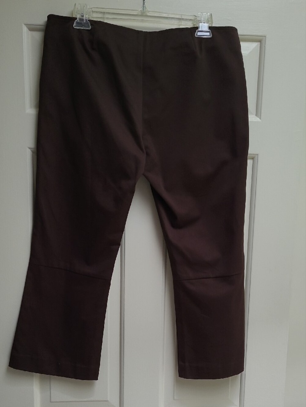 Tory Burch Brown Cropped Ankle Pants with Gold Logo Zipper Pull, size 10 - Picture 4 of 12